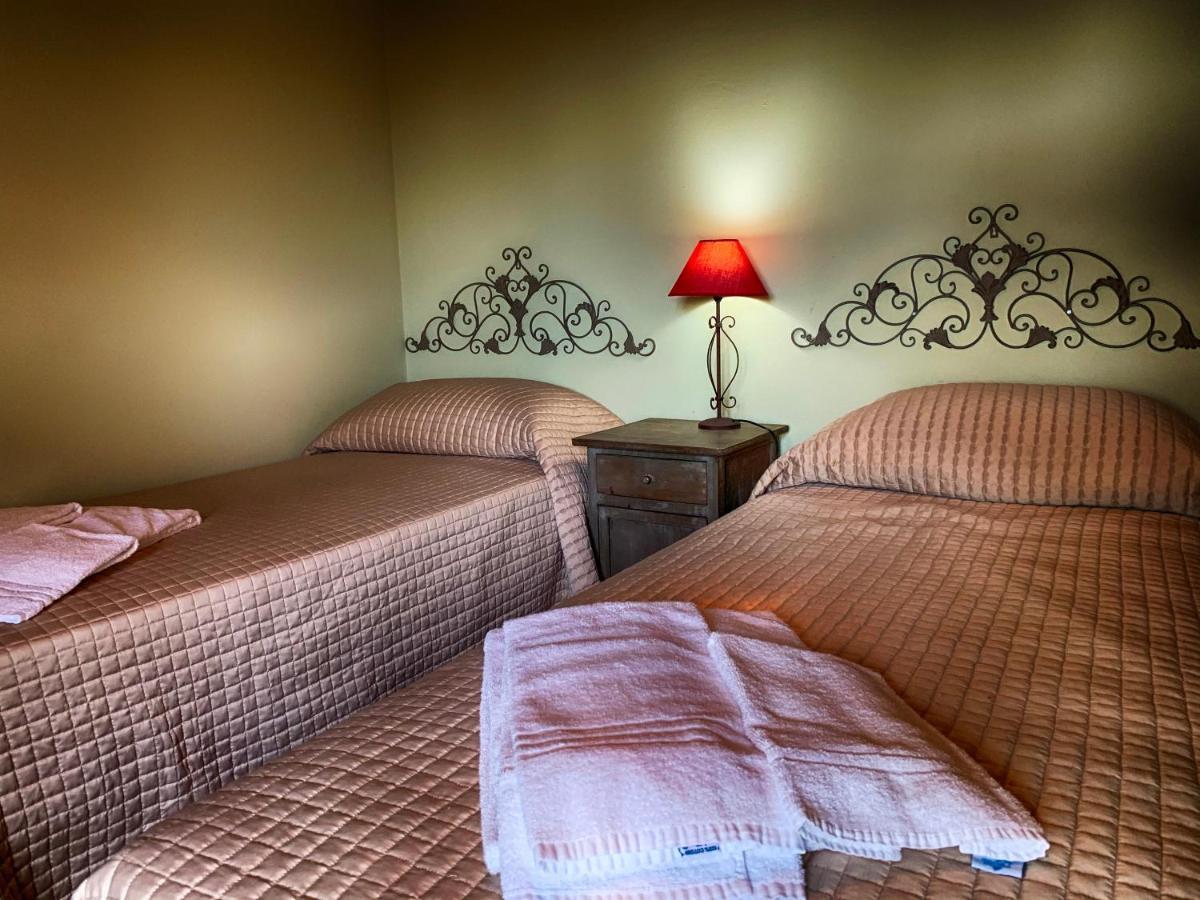 Casale Cardini Guest House Foiano Della Chiana Ngoại thất bức ảnh