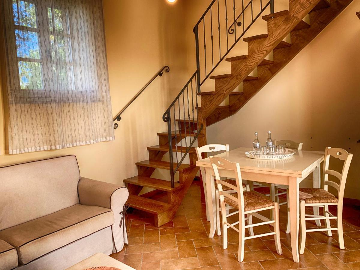 Casale Cardini Guest House Foiano Della Chiana Ngoại thất bức ảnh